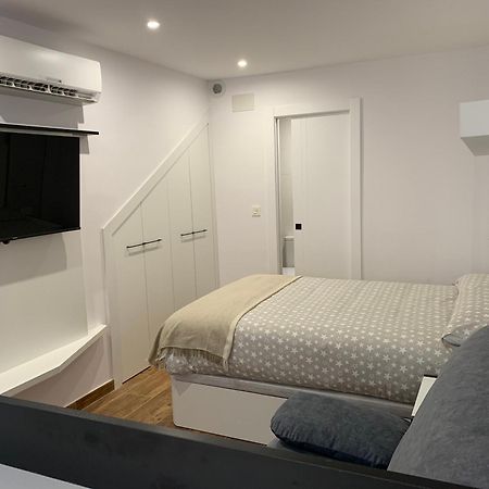 Apartamentos Lux Carrion Carrion De Los Condes Luaran gambar